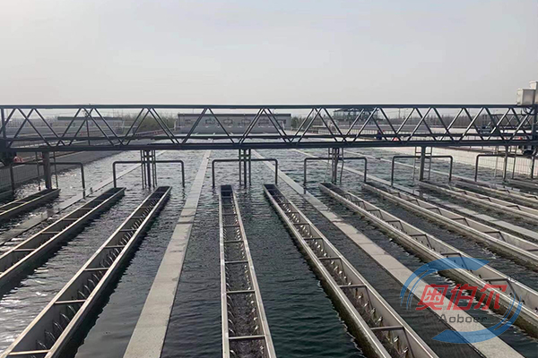 高效沉淀池工藝安裝調(diào)試運營現(xiàn)場